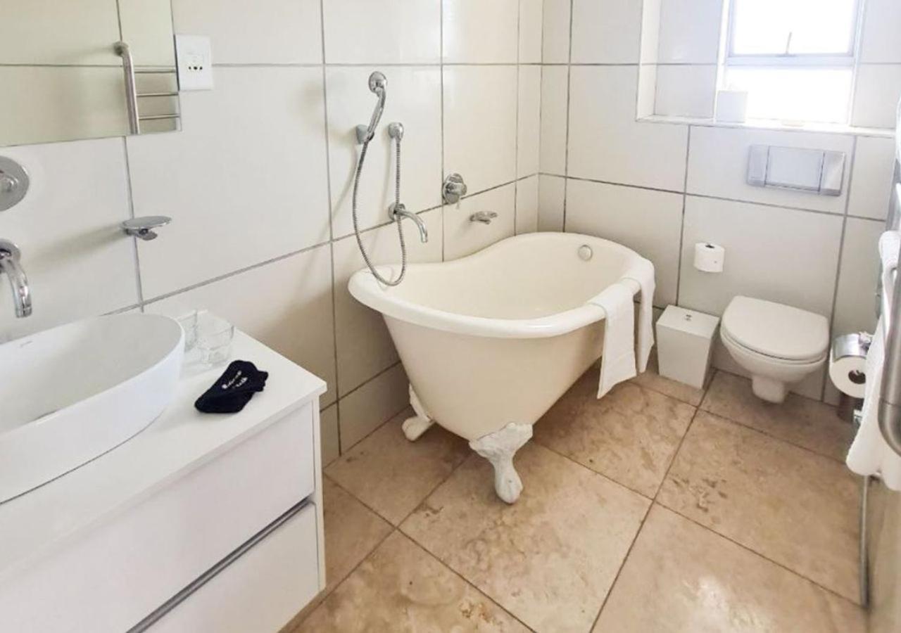 Diaz Ocean View Hotel Моссел-Бей Экстерьер фото